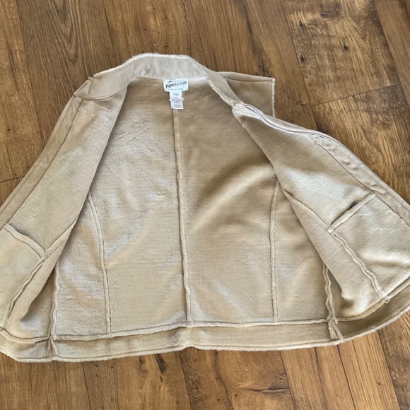 Pendleton vintage faux fur lined vest - Picture 3 of 7